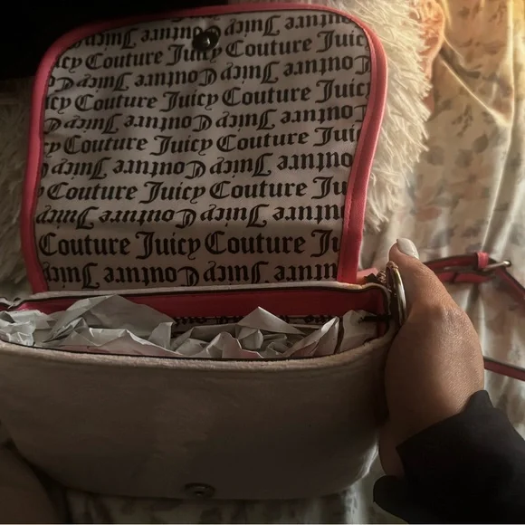 Juicy Couture Pink and Gray Floral Crossbody Bag - Picture 3 of 4